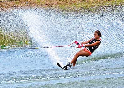 Water Skiing Girl In Trouble