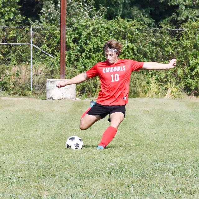 Fayetteville soccer splits with Felicity | The Clermont Sun